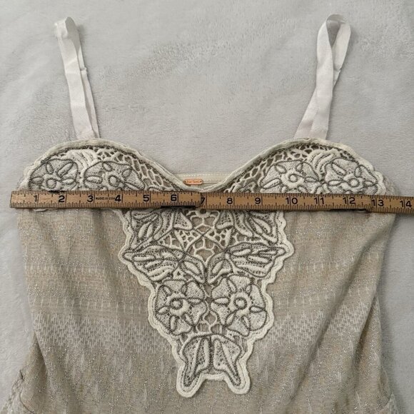 Free People Size Medium Beaded Embroidered Lace Mini Dress Dainty Lace Beige - Picture 10 of 13